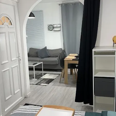Appartement Moderne Refait A Neuf Proximite Centre Ville Et Plage Coudekerque-Branche Exterior photo
