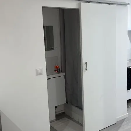 Appartement Moderne Refait A Neuf Proximite Centre Ville Et Plage Coudekerque-Branche Exterior photo
