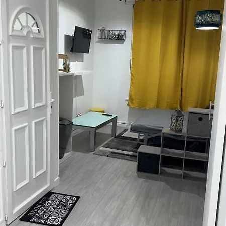 Appartement Moderne Refait A Neuf Proximite Centre Ville Et Plage Coudekerque-Branche Exterior photo