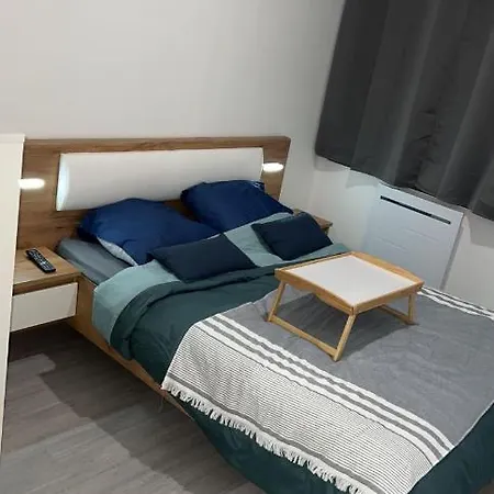 Appartement Moderne Refait A Neuf Proximite Centre Ville Et Plage Coudekerque-Branche Exterior photo
