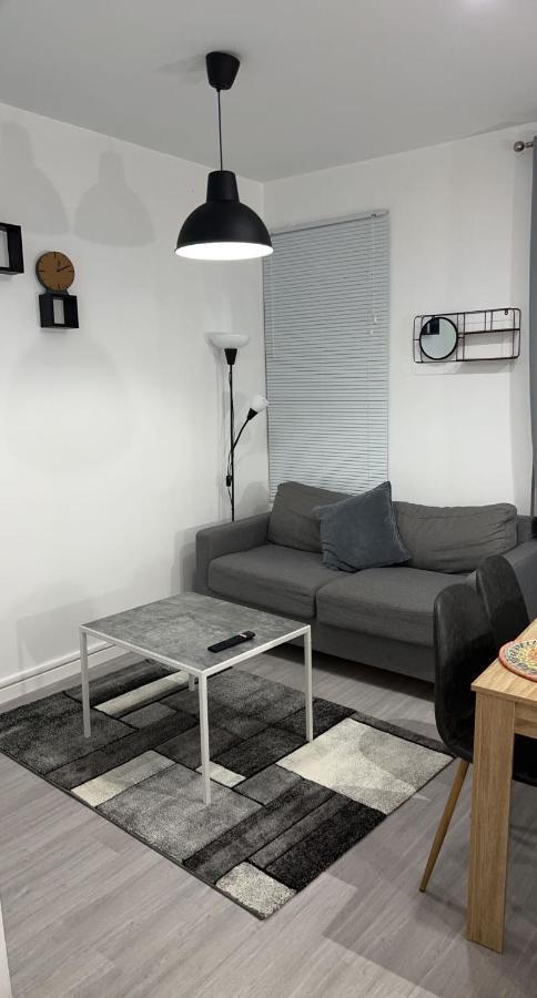 Apartment Moderne Refait A Neuf Proximite Centre Et *
